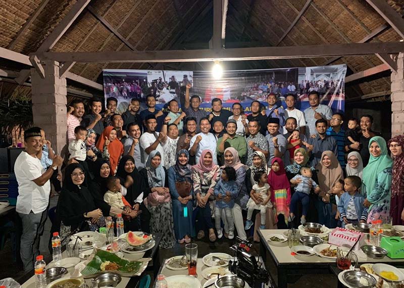 Purna Praja Angkatan 16 Aceh Sahur Bersama Anak Yatim